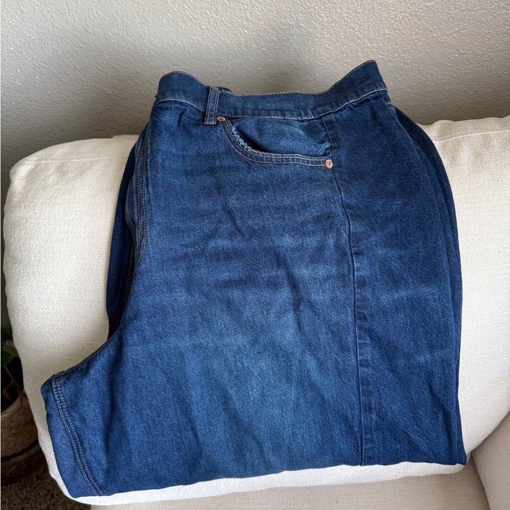 American Eagle Dreamy Drape Barrel Jeans